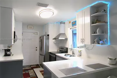 942 SW 8th, Florida City, FL 33034 - Photo 3