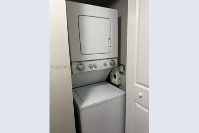 7832 Collins #406, Miami Beach, FL 33141 - Photo 15
