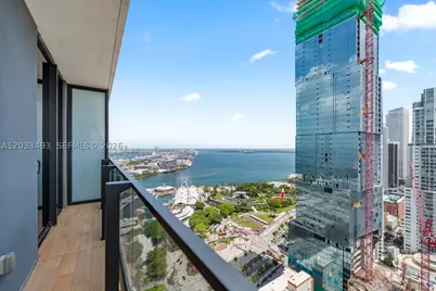 398 NE 5th #3318, Miami, FL 33132 - Photo 21