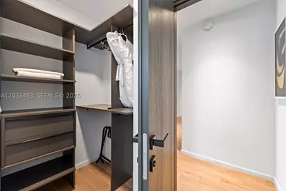 398 NE 5th #3318, Miami, FL 33132 - Photo 37