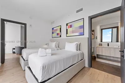 398 NE 5th #3318, Miami, FL 33132 - Photo 25