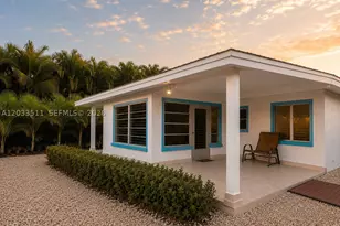 2421 Oleander, Saint James City, FL 33956 - Photo 5