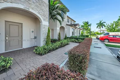 12976 SW 233rd, Homestead, FL 33032 - Photo 3