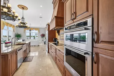 18611 SW 39th, Miramar, FL 33029 - Photo 15