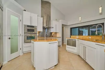 28505 Sombrero, Bonita Springs, FL 34135 - Photo 23