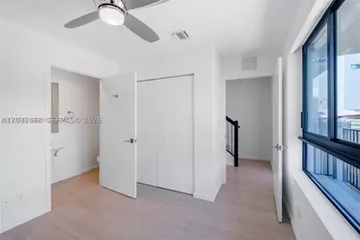 113 NE 6 #3605, Fort Lauderdale, FL 33304 - Photo 23