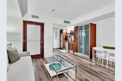 1052 Ocean #C203, Miami Beach, FL 33139 - Photo 11