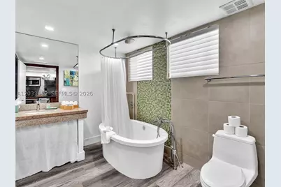 1052 Ocean #C203, Miami Beach, FL 33139 - Photo 21