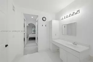 2794 Kinsington, Weston, FL 33332 - Photo 17