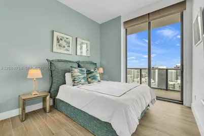 1300 S Miami #PH5110, Miami, FL 33130 - Photo 31