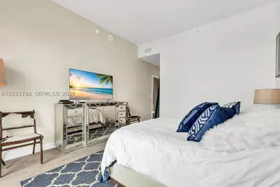 1300 S Miami #PH5110, Miami, FL 33130 - Photo 25