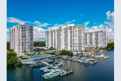 18011 Biscayne #902, Aventura, FL 33160 - Photo 1