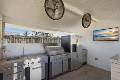 7151 SW 14th, Pembroke Pines, FL 33023 - Photo 35