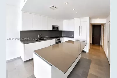 88 SW 7th #2206, Miami, FL 33130 - Photo 11