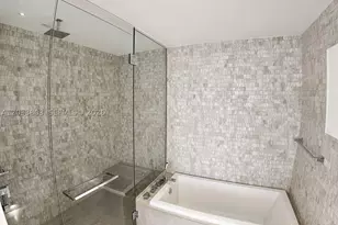 88 SW 7th, Miami, FL 33130 - Photo 25