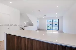 113 NE 6, Fort Lauderdale, FL 33304 - Photo 9