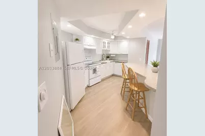 800 Parkview #512, Hallandale Beach, FL 33009 - Photo 19