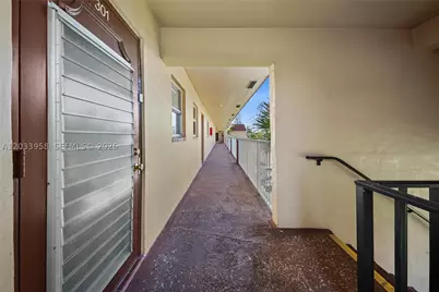 8951 Sunrise Lakes #301, Sunrise, FL 33322 - Photo 21