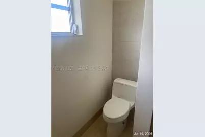 18715 NE 18th, Miami, FL 33179 - Photo 39