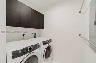 851 NE 1st, Miami, FL 33132 - Photo 29