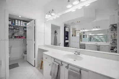 10720 NW 66th #202, Doral, FL 33178 - Photo 43