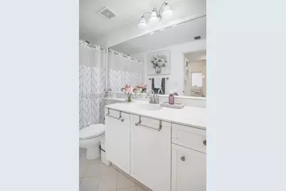 10720 NW 66th #202, Doral, FL 33178 - Photo 41