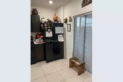 556 NE 5th, Florida City, FL 33034 - Photo 5