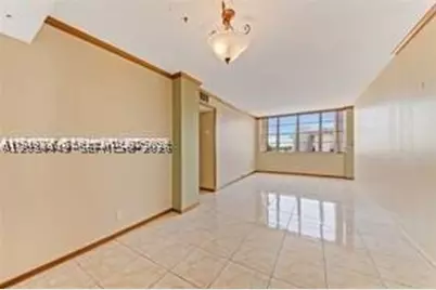 2025 NE 164th #904, North Miami Beach, FL 33162 - Photo 3