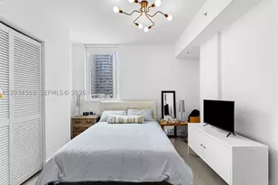 253 NE 2nd, Miami, FL 33132 - Photo 23