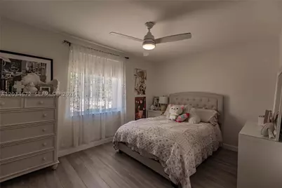 15623 NW 5th, Pembroke Pines, FL 33028 - Photo 25