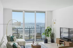 325 S Biscayne, Miami, FL 33131 - Photo 15