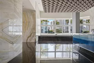 325 S Biscayne, Miami, FL 33131 - Photo 49