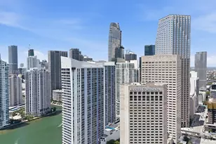 325 S Biscayne, Miami, FL 33131 - Photo 45
