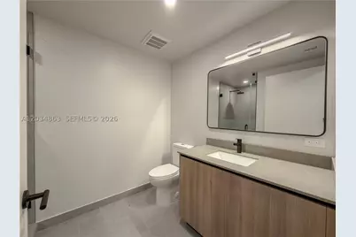 121 NE 5th #2211, Miami, FL 33132 - Photo 19