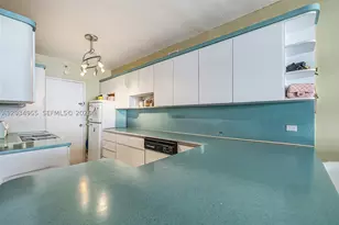 100 Lincoln, Miami Beach, FL 33139 - Photo 11