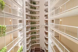 1717 N Bayshore, Miami, FL 33132 - Photo 37