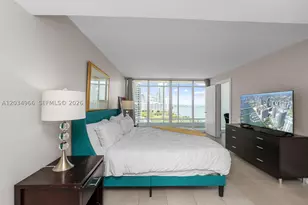 1717 N Bayshore, Miami, FL 33132 - Photo 27