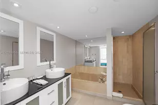 1717 N Bayshore, Miami, FL 33132 - Photo 29