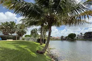 8404 SW 42nd, Davie, FL 33328 - Photo 17