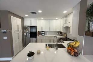 8404 SW 42nd, Davie, FL 33328 - Photo 43