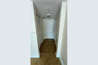 41 SE 5th #1104, Miami, FL 33131 - Photo 13