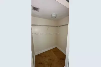 41 SE 5th #1104, Miami, FL 33131 - Photo 11