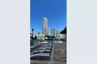 41 SE 5th #1104, Miami, FL 33131 - Photo 31