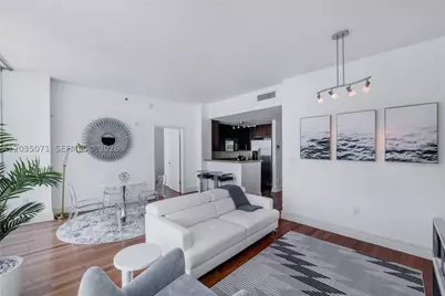6515 Collins #1405, Miami Beach, FL 33141 - Photo 9