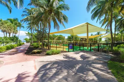 6515 Collins #1405, Miami Beach, FL 33141 - Photo 33