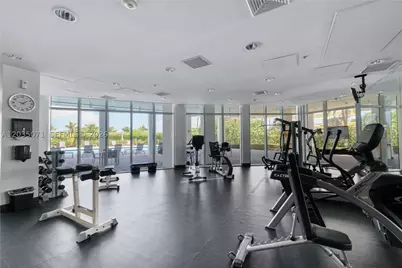 6515 Collins #1405, Miami Beach, FL 33141 - Photo 31