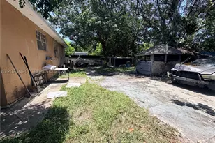 1068 NW 34th, Miami, FL 33127 - Photo 7