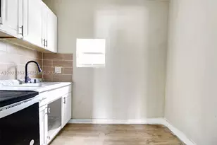 1260 SW 10th, Miami, FL 33135 - Photo 21