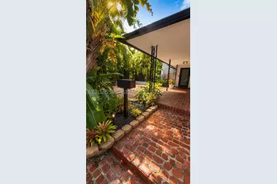 10115 Biscayne, Miami Shores, FL 33138 - Photo 13