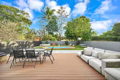 112 NW 53rd #112, Miami, FL 33127 - Photo 23